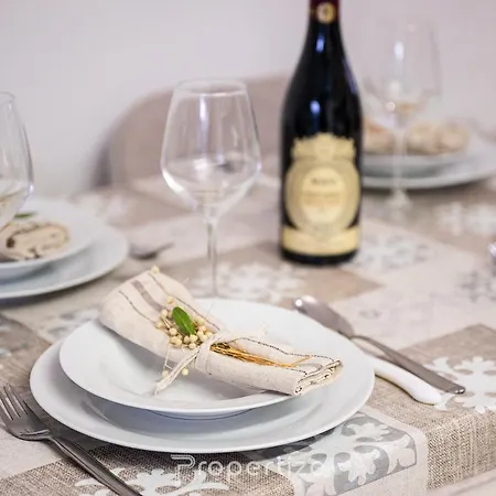 Urban 7 By Propertize קליארי