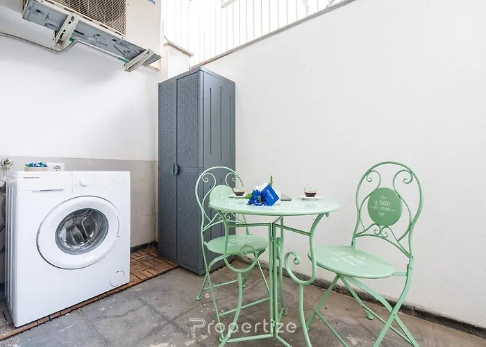 Urban 7 By Propertize קליארי