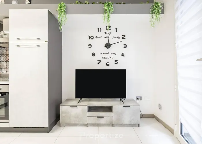 Urban 7 By Propertize דירה *